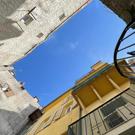 Apartamento 1 Bed With Private Courtyard *